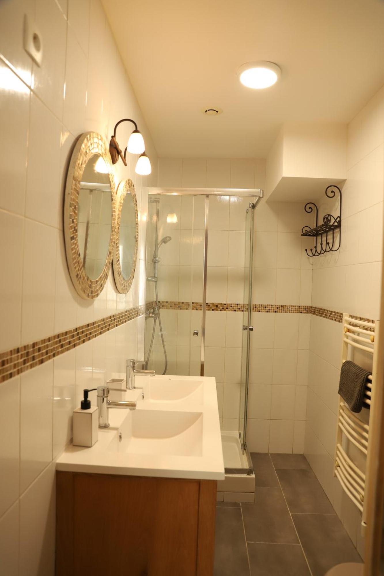 Les Gites Du Monde , Appartements 2 Chambres- 4 Lits Simples Modulables En Lits Doubles Le Havre Exterior photo