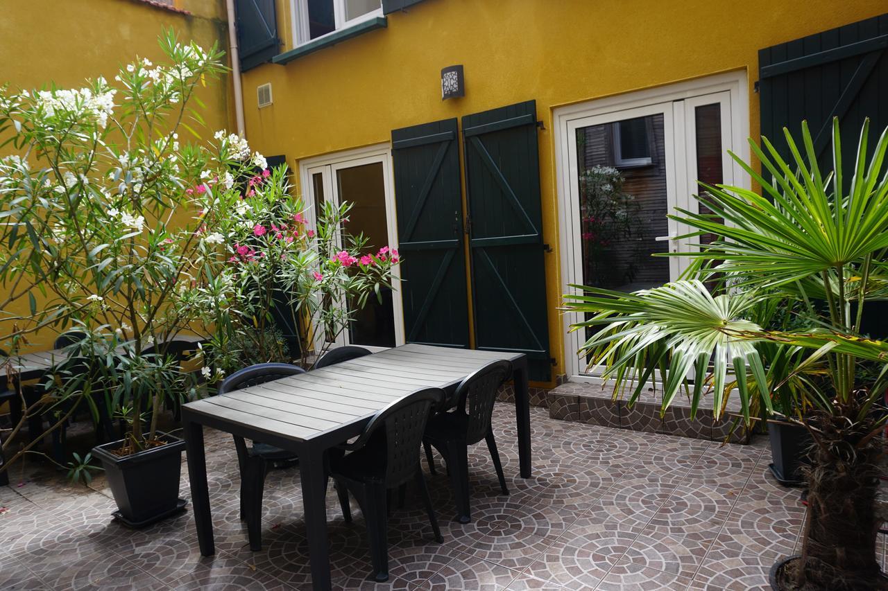 Les Gites Du Monde , Appartements 2 Chambres- 4 Lits Simples Modulables En Lits Doubles Le Havre Exterior photo