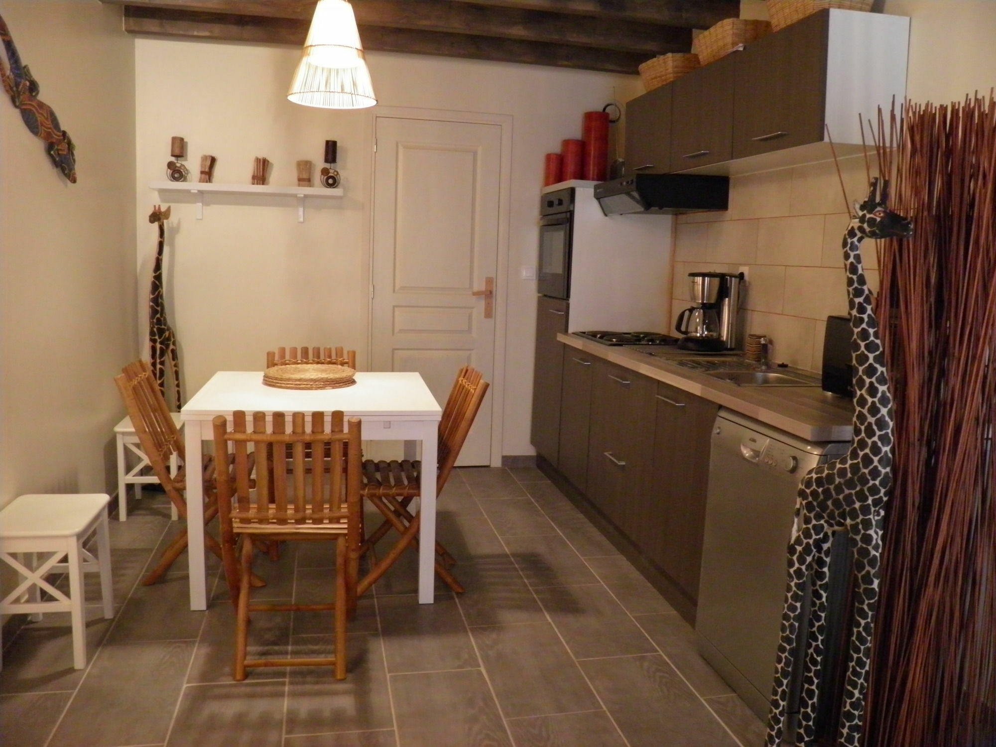 Les Gites Du Monde , Appartements 2 Chambres- 4 Lits Simples Modulables En Lits Doubles Le Havre Exterior photo